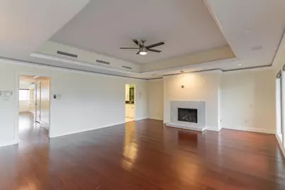 8800 Woodway Drive #10, Houston, TX 77063 - Photo 22