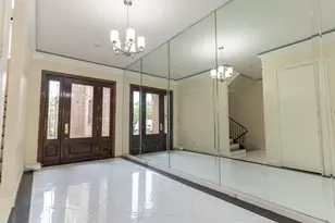 8800 Woodway Dr, Houston, TX 77063 - Photo 2
