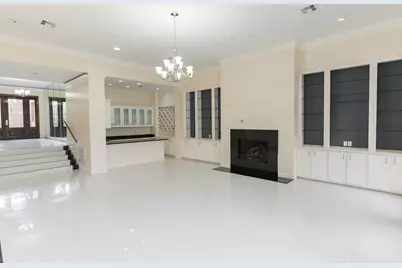 8800 Woodway Drive #10, Houston, TX 77063 - Photo 6