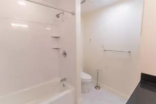 8800 Woodway Dr, Houston, TX 77063 - Photo 34