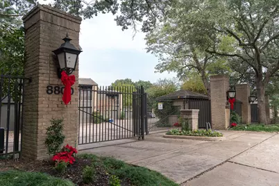 8800 Woodway Drive #10, Houston, TX 77063 - Photo 40