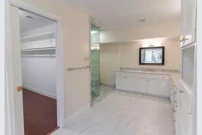 8800 Woodway Drive #10, Houston, TX 77063 - Photo 36