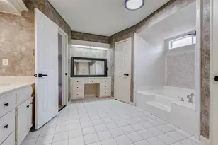 15607 Creekbriar Ct, Houston, TX 77068 - Photo 32