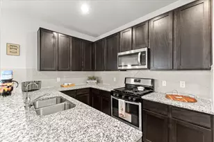 5515 James Michael Dr, Rosharon, TX 77583 - Photo 6