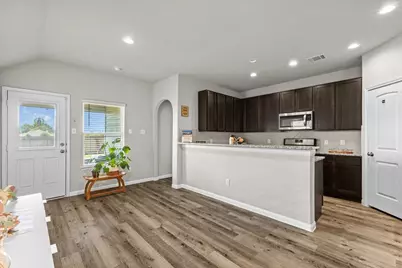 5515 James Michael Drive, Rosharon, TX 77583 - Photo 4