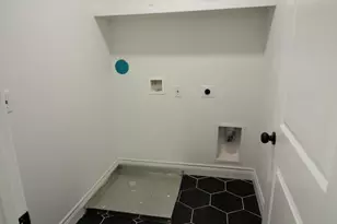 1407 Odd Fellow St, Conroe, TX 77301 - Photo 14