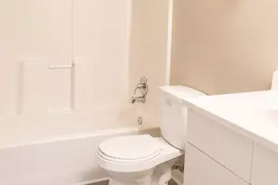 217 Church St, Galveston, TX 77550 - Photo 8