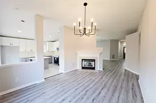 9026 Eaglecove Dr, Houston, TX 77064 - Photo 14