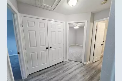 9026 Eaglecove Drive, Houston, TX 77064 - Photo 18