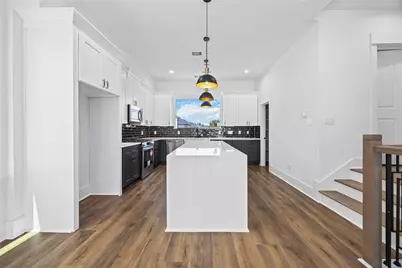 1935 Knoll Square Drive, Houston, TX 77080 - Photo 22