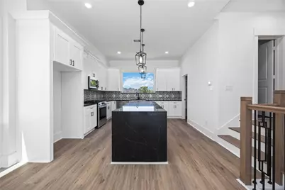 1935 Knoll Square Drive, Houston, TX 77080 - Photo 20