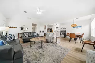 17620 Glei, Galveston, TX 77554 - Photo 8