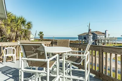 17620 Glei, Galveston, TX 77554 - Photo 2