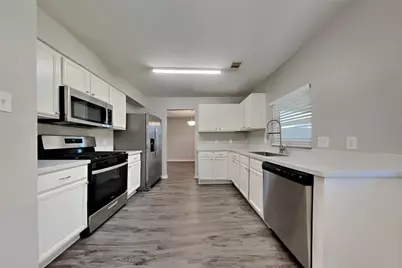 16730 N Bob White Drive, Conroe, TX 77385 - Photo 6