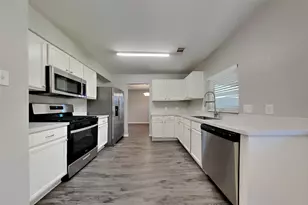 16730 N Bob White Dr, Conroe, TX 77385 - Photo 6