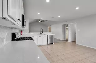 21518 Gannet Peak Way, Katy, TX 77449 - Photo 14