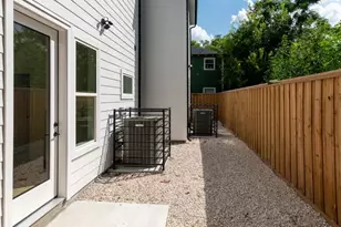 3344 Sauer St, Houston, TX 77004 - Photo 18
