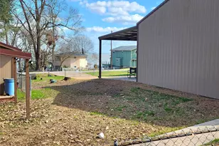 284 Governor Bell Dr, Point Blank, TX 77364 - Photo 6