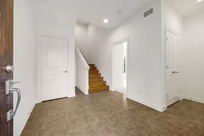 1146 Hempstead Villa Lane, Houston, TX 77008 - Photo 4