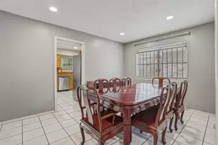 10514 Long River Dr, Sugar Land, TX 77498 - Photo 8