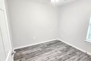 6114 Torreon St, Houston, TX 77026 - Photo 16