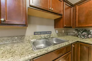2255 Braeswood Park Dr, Houston, TX 77030 - Photo 14