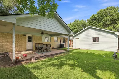 1705 Chilton Drive, Baytown, TX 77520 - Photo 24
