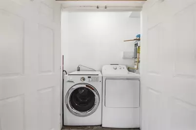 33349 Interstate 10, Anahuac, TX 77514 - Photo 16