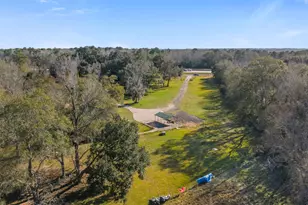 33349 Interstate 10, Anahuac, TX 77514 - Photo 22