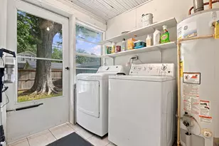 905 Pizer St, Houston, TX 77009 - Photo 18