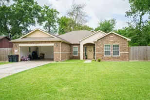 643 N Starboard St, Crosby, TX 77532 - Photo 1