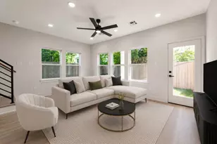 7930 Corinth St, Houston, TX 77051 - Photo 4