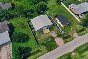 2213 Ellis Dr, Rosharon, TX 77583 - Photo 34