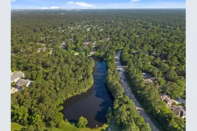 78 E Hobbit Glen Drive, Conroe, TX 77384 - Photo 30