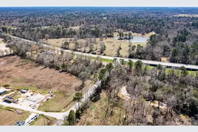 17645 Fm 2090 Road, Conroe, TX 77306 - Photo 14