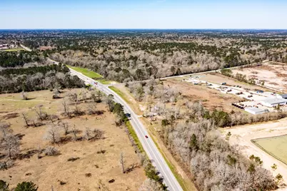 17645 Fm 2090 Road, Conroe, TX 77306 - Photo 20