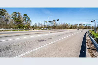 17645 Fm 2090 Road, Conroe, TX 77306 - Photo 6