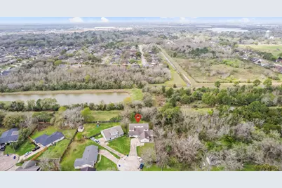 7506 Nightingale Circle, Texas City, TX 77591 - Photo 2