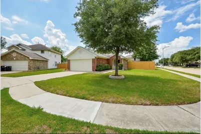 19111 Remington Manor Drive, Cypress, TX 77433 - Photo 4