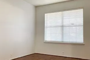 14927 Sugar Sweet Dr, Sugar Land, TX 77498 - Photo 4