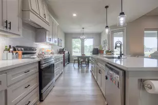 16 Westwood Dr W, Trinity, TX 75862 - Photo 14