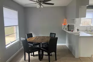 16219 Timber Valley Dr, Houston, TX 77070 - Photo 10