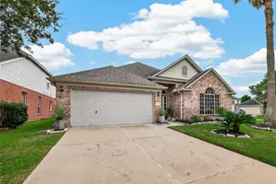 3702 Fairhope Grove Cir, Katy, TX 77449 - Photo 2