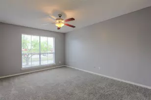 3919 Fairmont Pkwy, Pasadena, TX 77504 - Photo 12