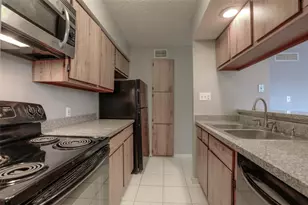 3919 Fairmont Pkwy, Pasadena, TX 77504 - Photo 10