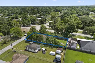 7842 Linda Vista Rd, Houston, TX 77028 - Photo 1