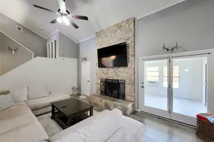 1512 Bell Oaks Dr, Bellville, TX 77418 - Photo 6