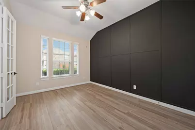13721 Northline Lake Drive, Houston, TX 77044 - Photo 10