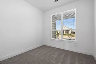 12010 Perch Dr, Mont Belvieu, TX 77523 - Photo 18