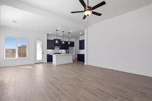 12010 Perch Dr, Mont Belvieu, TX 77523 - Photo 12